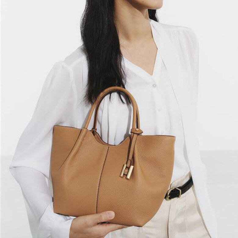 [헤지스ACC] RENEWAL OPEN