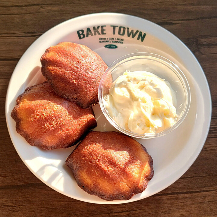 [베이크타운] 버터떡&크림빵 POP-UP